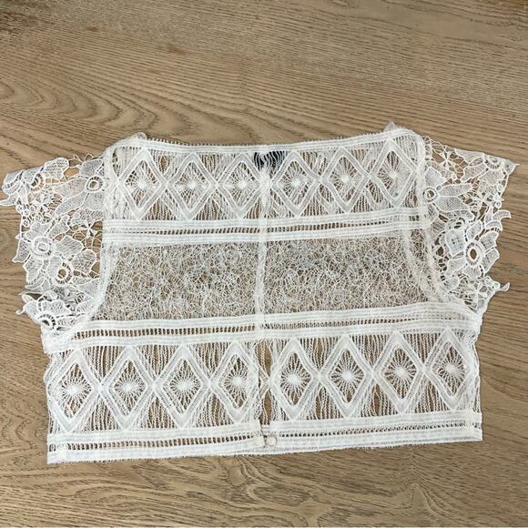 Miguelina Eloise Riviera Mayan Lace Floral Sheer Crop Top Size XS/S - Picture 4 of 9